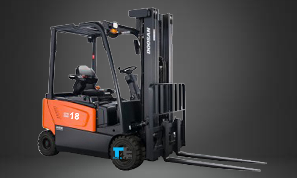 Xe nâng điện 1.8 tấn, 4 bánh, ngồi lái Doosan nhập khẩu Hàn Quốc